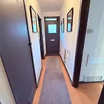 5 Minutes To Central London Flat